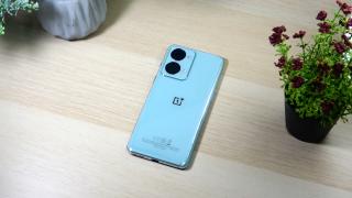 OnePlus Nord 2T 5G: Design atipic OnePlus, încercăm şi ceva nou?