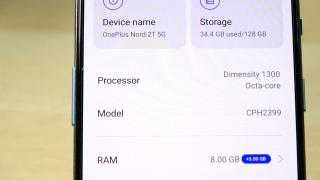 OnePlus Nord 2T 5G: Hardware cu upgrade-uri măsurate cu picătură şi şublerul de la OnePlus Nord 2
