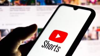 YouTube a lansat un tool cu care transformi orice clip video într-un YouTube Short