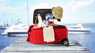 Cumpărăturile de vacanţă au tot mai mult succes la eMAG: piscine, hoverboard, trotinete şi altele