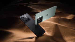 OnePlus 10T e acum oficial! Flagship-ul accesibil e aici, cu CPU Snapdragon 8+ Gen 1 și alimentare ultra-rapidă la 150W pe fir