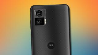 Motorola Edge 30 Neo (Lite) scapă în GeekBench înainte de lansare; Va fi un telefon accesibil cu ecran OLED și CPU Snapdragon 695 5G