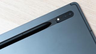 Samsung Galaxy Tab S8 Ultra 5G: Camera selfie surprinde, livrează mai mult decât cea principală parcă