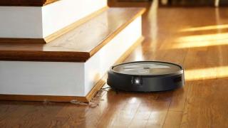 Amazon cumpără iRobot, creatorul aspiratoarelor robot Roomba pentru 1.7 miliarde de dolari