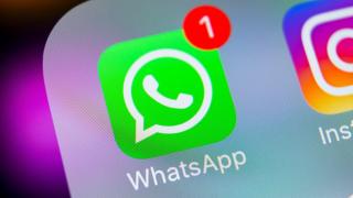 WhatsApp lucrează la aprobarea logării pe alt telefon, funcții legate de partajarea numărului, reacții la status