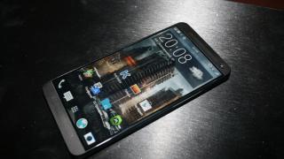 Noi presupuse imagini cu HTC M8 Își fac apariția, de această dată fotografii hands on