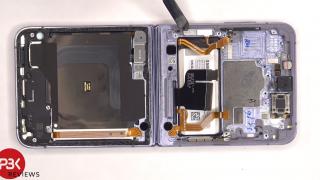Samsung Galaxy Z Flip4 este dezasamblat şi aflăm cât de greu de reparat e (Video)