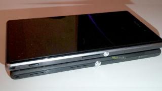 Sony Xperia G, un nou smartphone mid-range apare Într-o primă fotografie live