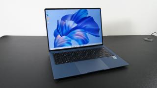 Prezentare HUAWEI MateBook X Pro 2022 - Un ultrabook superb cu display 3.1K, refresh rate de 90Hz, CPU Intel Core i7-1260P și Windows 11 preinstalat