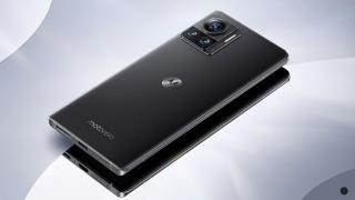 Motorola Edge 30 Ultra sosește cu 200 megapixeli gata de pus la treabă; Are și CPU Snapdragon 8+ Gen1, încărcare fulger la 125W