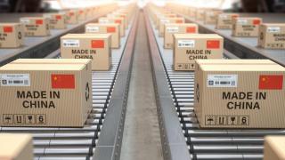 SUA interzice producătorilor americani de tehnologie avansată să construiască fabrici în China pentru următorii 10 ani
