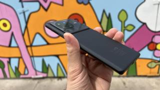 vivo X80 Pro: Hardware all-in cu Zeiss, fără compromisuri şi dincolo de camere