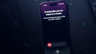 iPhone 14 Pro poate detecta că ai avut un accident de maşină şi va chema poliţia/salvarea; Cum funcţionează Crash Detection
