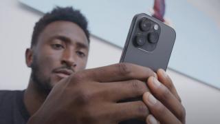 Recenziile lui iPhone 14 Pro au început să ajungă online; MKBHD spune că Dynamic Island va fi cel mai copiat trend în următorul an