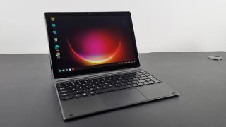 Unboxing CHUWI UBook XPro - Tabletă 2-in-1 de 13 inch, cu procesor Intel Core i7, Windows 11, tastatură, stylus și kickstand detașabil