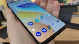 vivo X80 Pro: Baterie etalon pentru "dragonii" cu Snapdragon 8 Gen 1