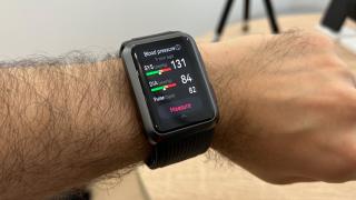 Ceasul cu tensiometru de la Huawei vine în Europa pe 12 octombrie; Cât costă Huawei Watch D?