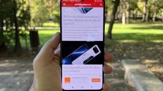 Xiaomi 12T Pro: Display super luminos, satisfăcător la vizionare de content