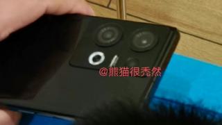OPPO Reno9 apare în fotografii hands-on; Designul său e dezvăluit înainte de debut