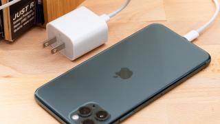 Cu Brazilia nu e de joacă! Apple este amendată cu încă 19 milioane de dolari pentru că nu include încărcător în cutia iPhone-urilor comercializate 