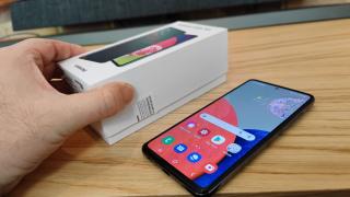Samsung Galaxy A52s 5G actualizat la Android 13, One UI 5.0 în România