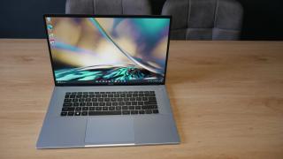Acer Swift Edge Review - Cel mai ușor laptop de 16 inch din lume!