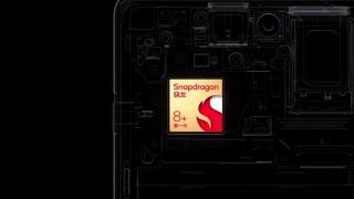 vivo X Flip va fi primul telefon pliabil vivo cu clapetă; Apar specificaţii online, în frunte cu CPU Snapdragon 8+ Gen 1