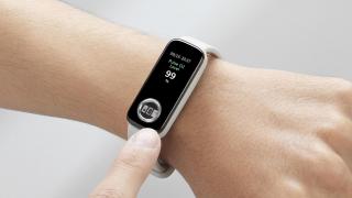 ASUS lansează VivoWatch 5 Aero - Prima brățară pentru fitness cu senzor pentru puls și EKG încorporat în display