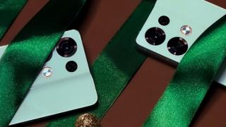 OPPO anunță oferte speciale de Crăciun pentru smartphone-urile Reno8 și Reno8 Pro; Ce cadouri primești la achiziție?