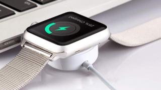 După telefoane, smartwatch-urile și brățările pentru fitness ar putea să primească un standard de încărcare comun