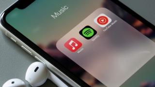 Sondaj: YouTube Music depășește restul serviciilor de streaming de muzică, adunând ~50% dintre voturile membrilor Grupului Mobilissimo de pe Facebook