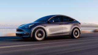 Tesla scade prețurile mașinilor electrice cu până la 20%, inclusiv în România
