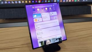 Huawei Mate Xs 2: Acustică stereo livrează, la filme, muzică, jocuri
