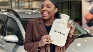 Dacia râde de BMW pentru opţiunea cu plată a scaunelor încălzite; Ce propune în schimb?
