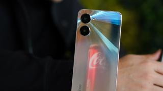 realme confirmă oficial lansarea smartphone-ului Coca-Cola; Ar putea fi un realme 10 Pro 5G rebranduit