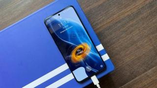 realme GT Neo5, primul smartphone cu alimentare la 240W pe fir, va debuta pe 9 februarie; Ar sosi și la MWC 2023 la finalul lunii