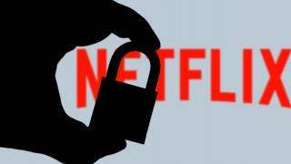 Abonamentul Netflix nu mai poate fi împărțit cu rudele sau prietenii; Compania anunță noi reguli