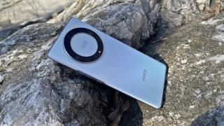 HONOR Magic5 Lite: Baterie cu upgrade însemnat și o autonomie apreciată de DxOmark cu gradul GOLD