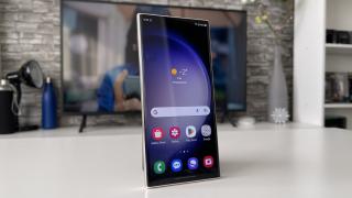 Samsung Galaxy S23 Ultra: OS, UI, aplicaţii cu un One UI 5.1 mai inteligent, sigur, personalizabil ca oricând