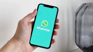 Utilizatorii iOS au de acum apeluri video picture-in-picture pe WhatsApp