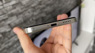 vivo X80 Lite: Conectivitate fără compromis, ba chiar cu un mic plus
