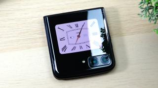 Motorola RAZR 2022: Camera stă bine la detalii şi stabilizare, are unele sincope de midrange