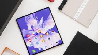 Huawei Mate X3 va fi un telefon pliabil cu cameră periscop; Iată ce alte dotări am mai aflat