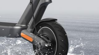MWC 2023: Xiaomi Electric Scooter 4 Ultra a debutat - trotinetă electrică cu sistem dublu de suspensie