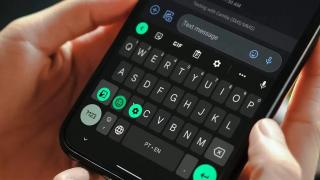 Tastatura Google Gboard ar putea primi un generator de imagini bazat pe inteligență artificială