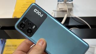 MWC 2023: POCO X5 5G Hands-on - Smartphone accesibil orientat spre light gaming și consum media, cu panou AMOLED generos