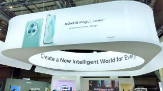 Interviu cu Stanley Yan (Country Manager Honor România): ne axăm pe optimizare, încercăm nuanţe mai curajoase şi design simetric