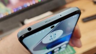 Motorola Moto G23: Conectivitate 4G, dual SIM, cu viteze decente + NFC pentru plăți contactless