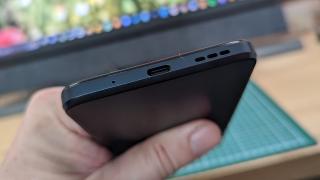 Motorola Moto G13: Baterie pentru o zi de muncă, smartphone orientat mai mult spre consum media