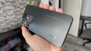 realme C55: Benchmark-uri acceptabile, specifice sumei plătite, suntem peste Moto G23